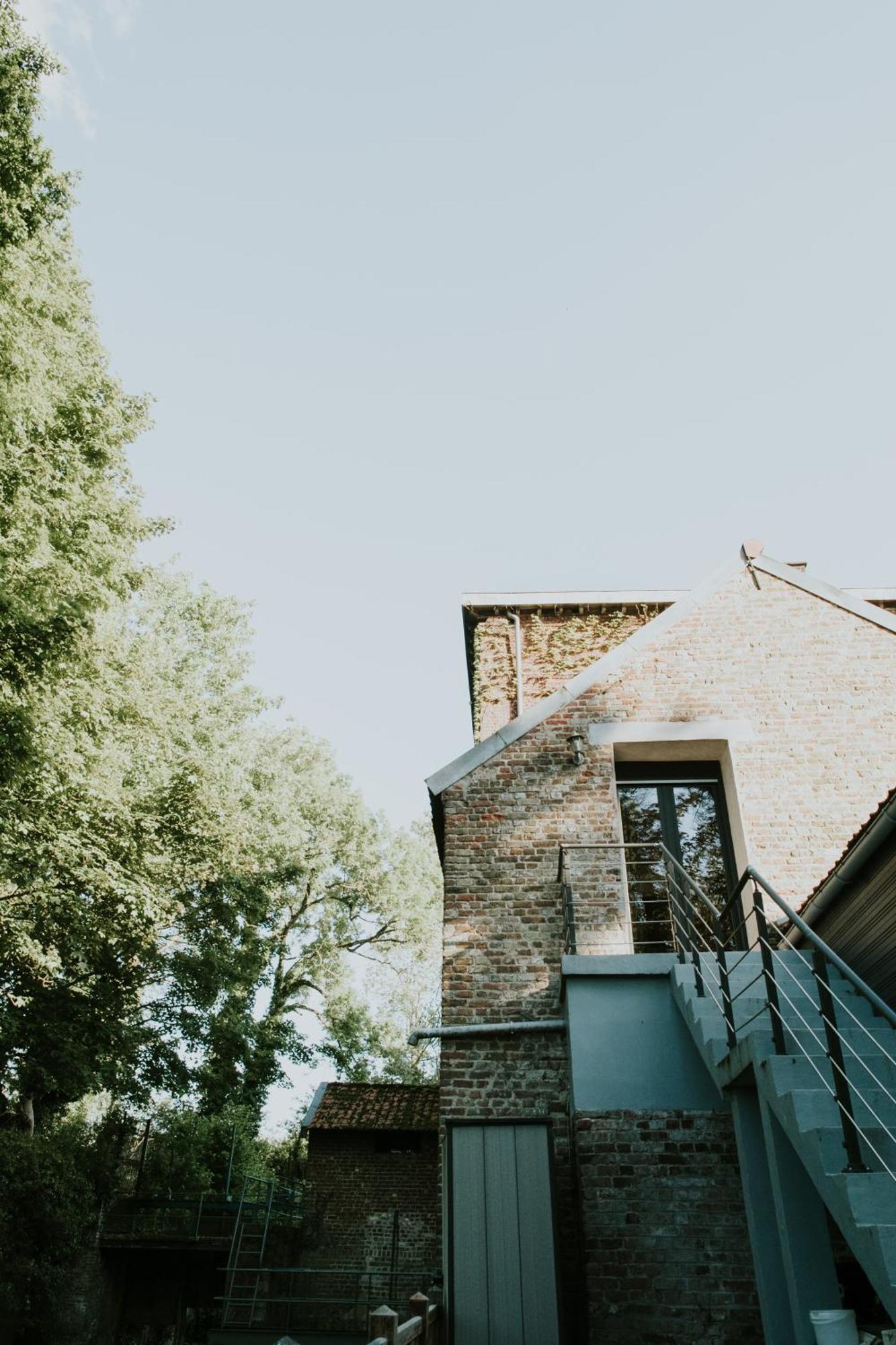 Logis Hotel-Restaurant - Le Moulin D'Artres Bagian luar foto
