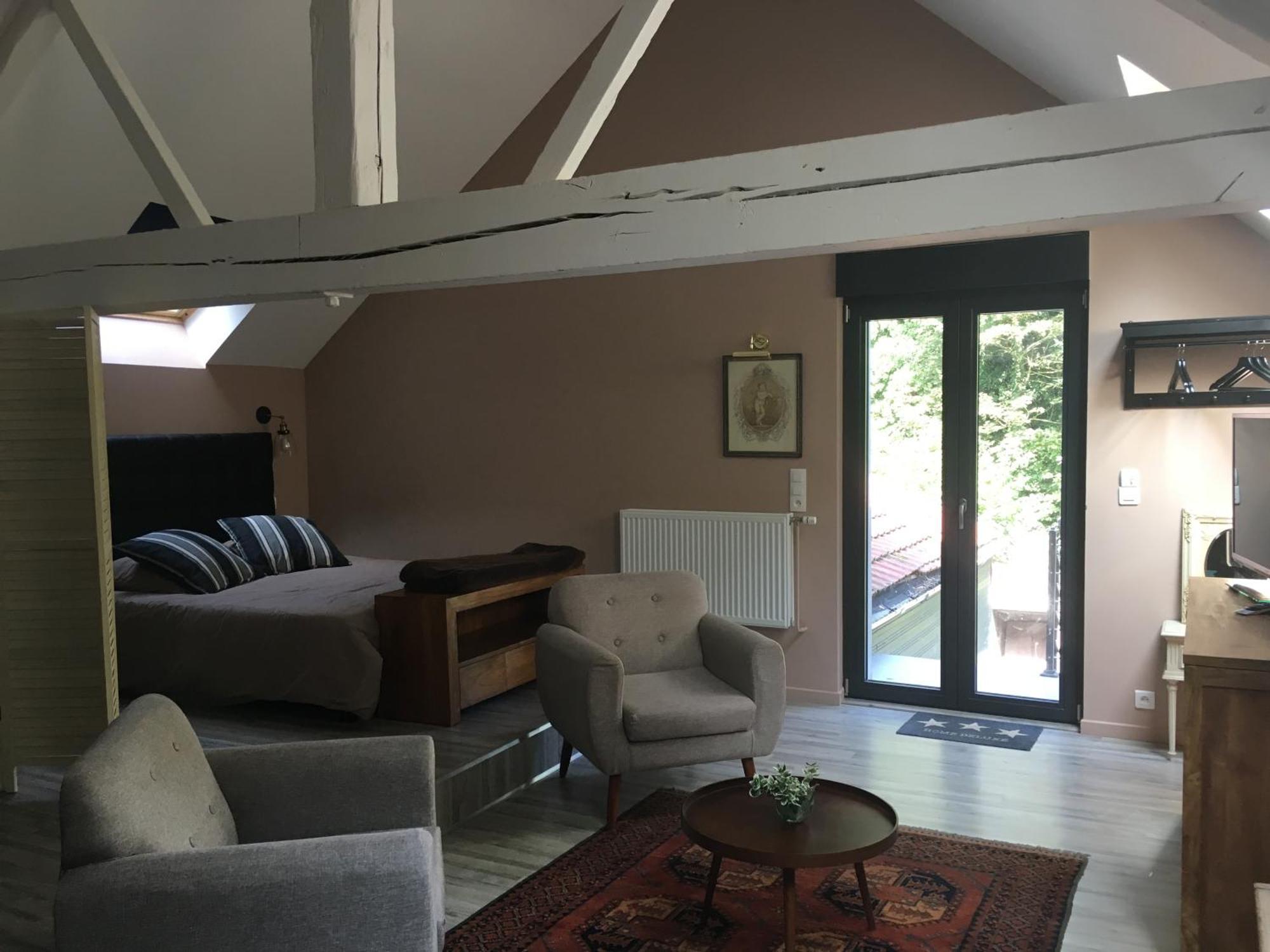 Logis Hotel-Restaurant - Le Moulin D'Artres Bagian luar foto